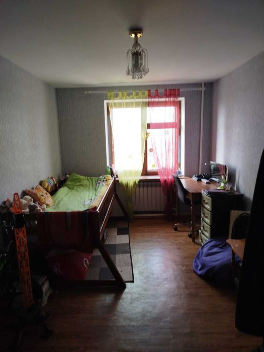 4 кімнатна кв 116м² біля моря, дворівнева, Чорноморка, можливо під єВідновлення, закритий двір