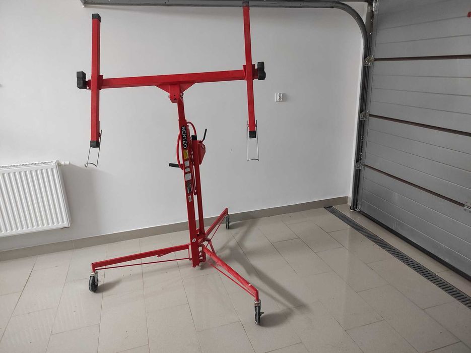 Podnośnik płyt gipsowych