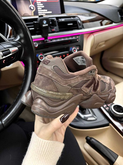 Кроссівки New Balance 9060 CHOCOLATE Кроссовки Нью Беланс (36-41)