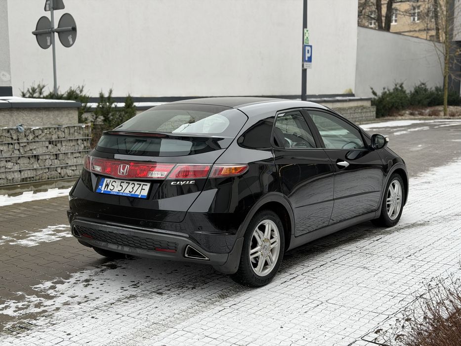 Honda Civic UFO idealny stan