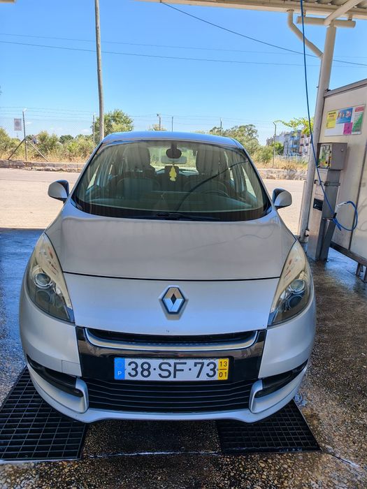 Renault scenic 2013
