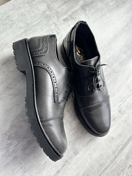 Взуття жіноче б/у