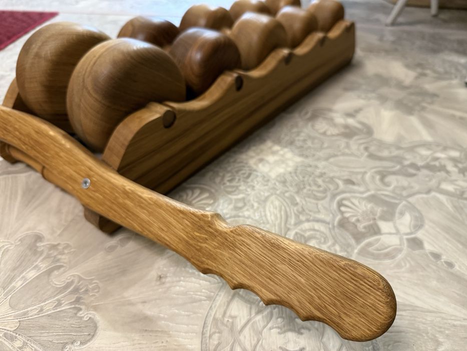 Масажер-тренажер для спини