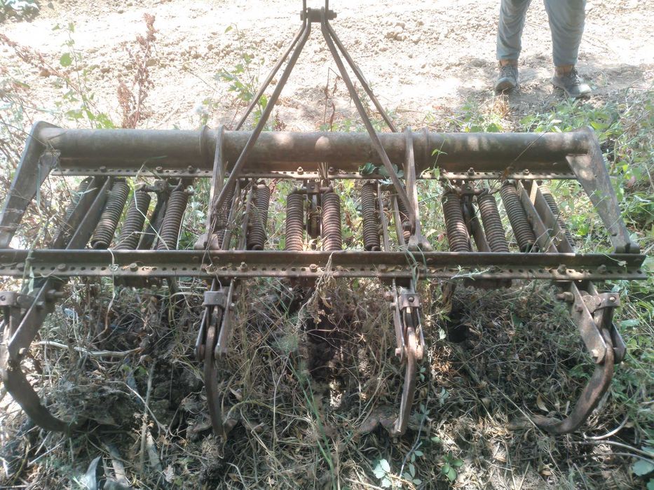 Trator Massey  Fergunson 135