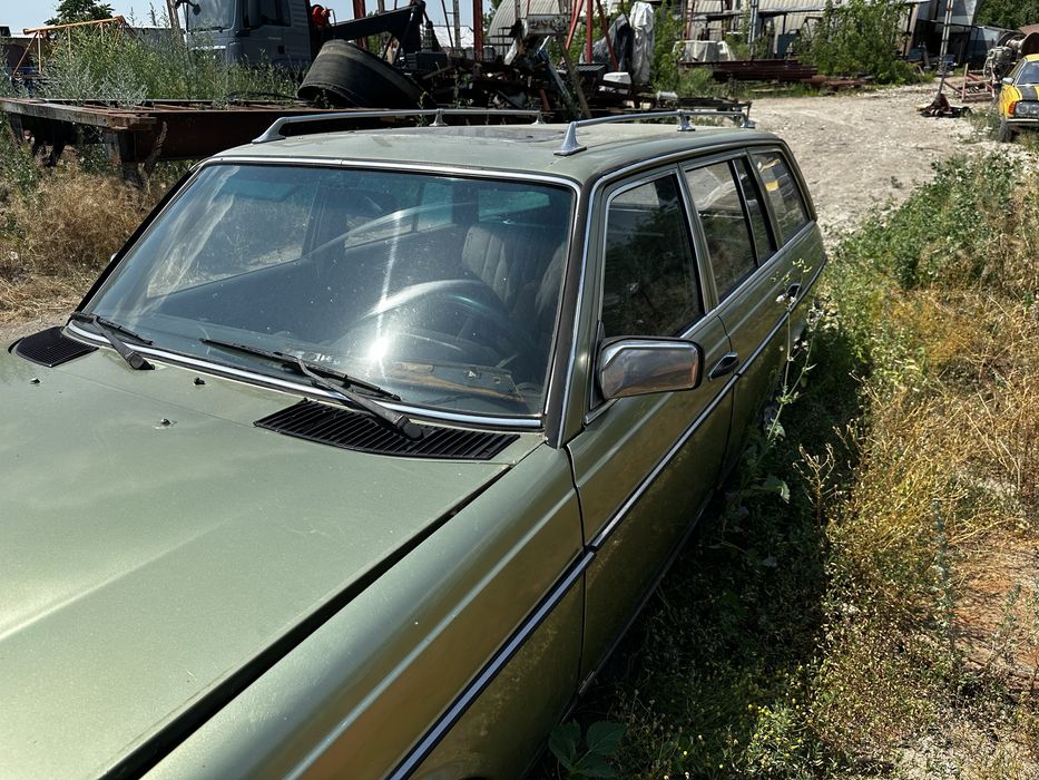 Продам кузов Mersedes 123 универсал 300 D