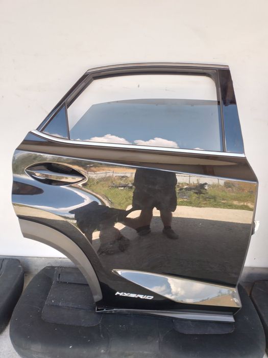 Двері задні праві Lexus nx 2014-2022