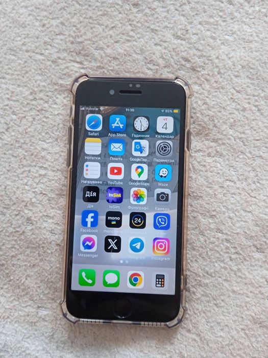 Продам iPhone7.память 32