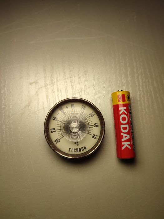 Біометалевий термометр skoda