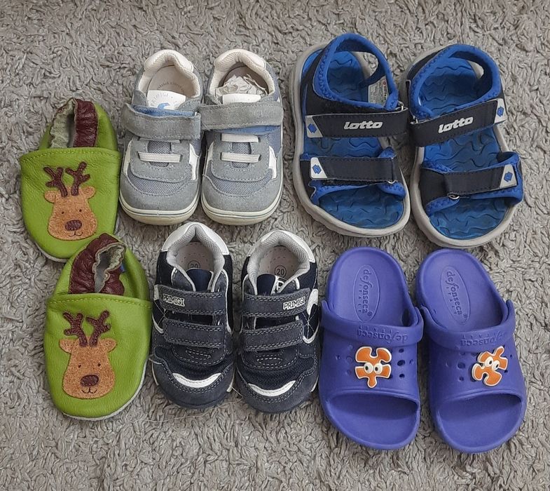 Взуття дитяче різне,літо ,осінь,зима кросівки,санділі,кеди