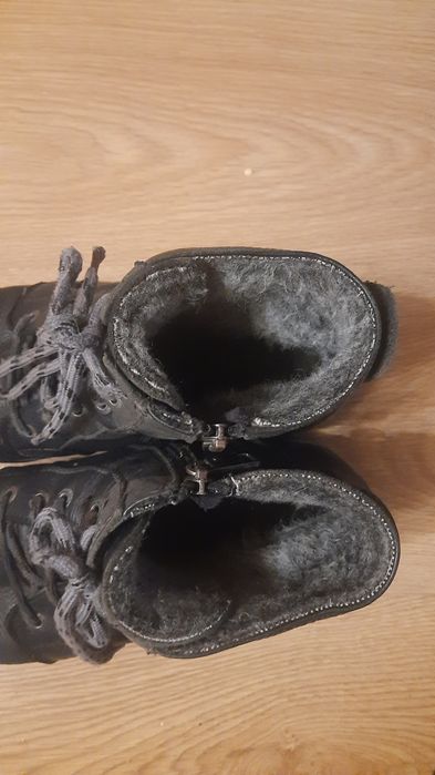 Зимові шкіряні чоботи на підлітка 39 р.