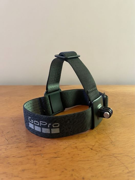 Go Pro Hero 9 - 2 Baterias, Suporte Para a Cabeça e Suporte Flutuante