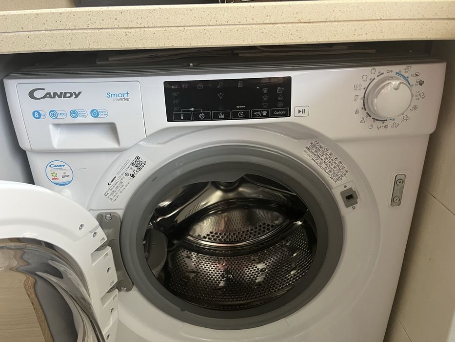 Máquina de lavar roupa de encastrar Candy