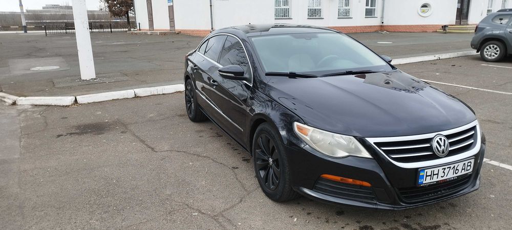 Фольксваген СС 2010 року