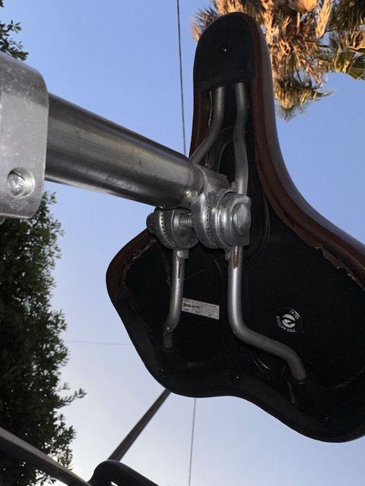 Bicicleta com muito pouco uso