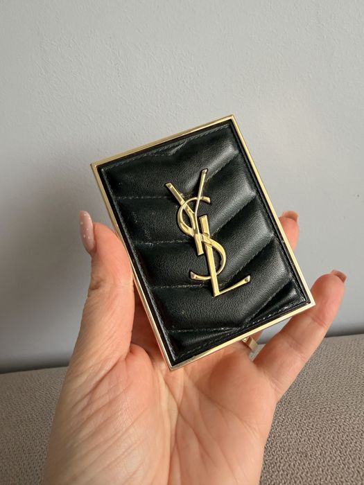 Paletka cieni yves saint laurent 100
