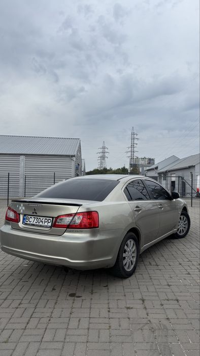 Продам Mitsubishi Galant 2.4