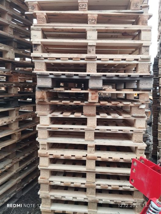 Продам піддони 1114*1114, 1114*1000