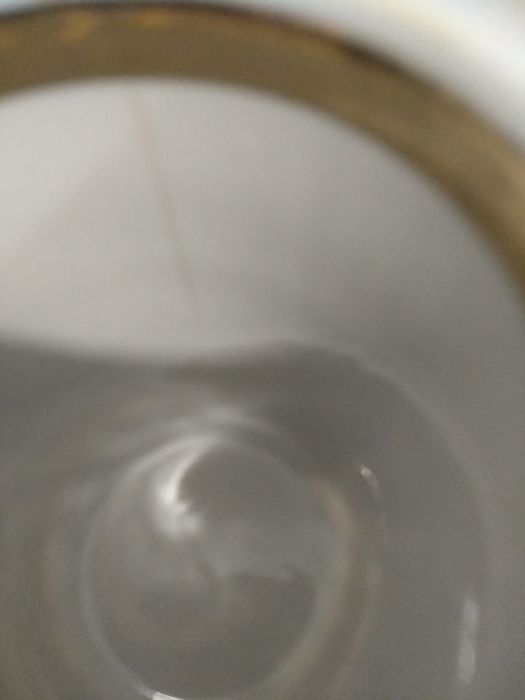 До вашої уваги кавовий сервіз .  Є нюанси.