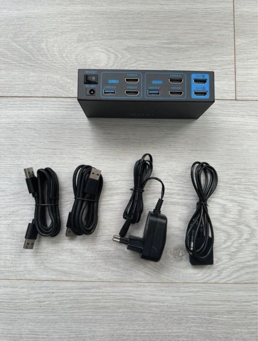 Przełącznik KVM Dla 2 Komputerów Udostępnia 2 Monitory