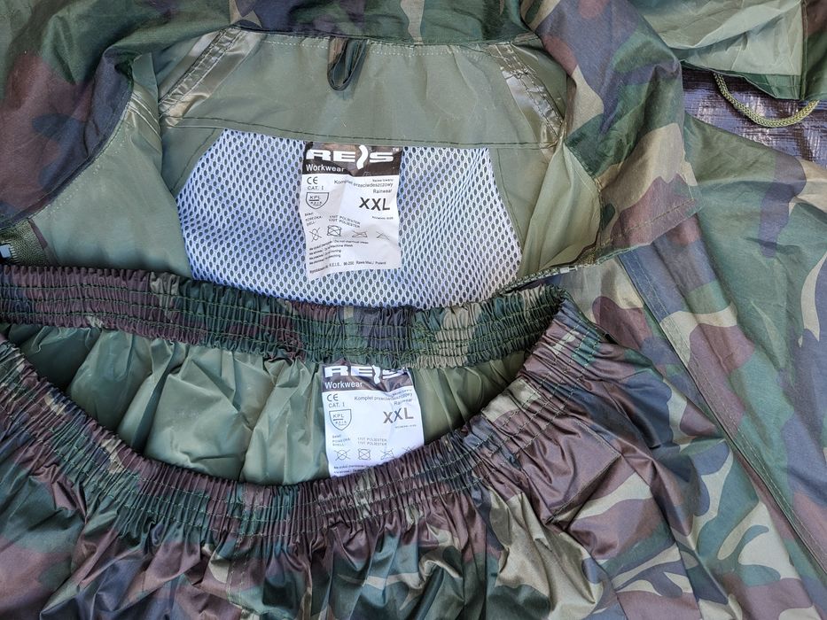 Komplet odzieży przeciwdeszczowej REIS XXL kamuflaż