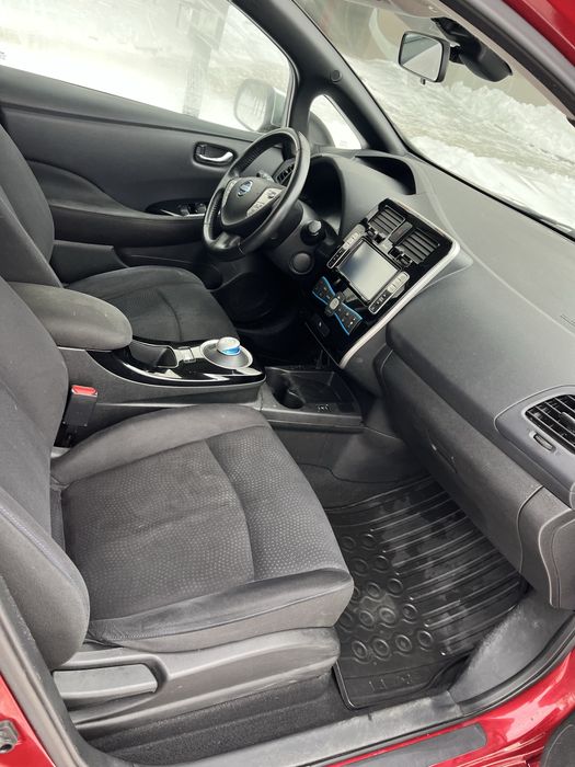 Оренда нісан ліф(24)