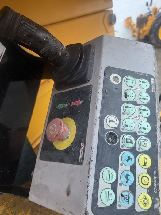 Plataforma elevatória Tesoura Diesel 18mt (Usada)