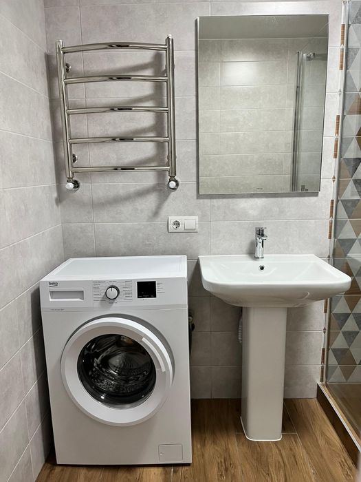 Оренда сучасної квартири з новими меблями