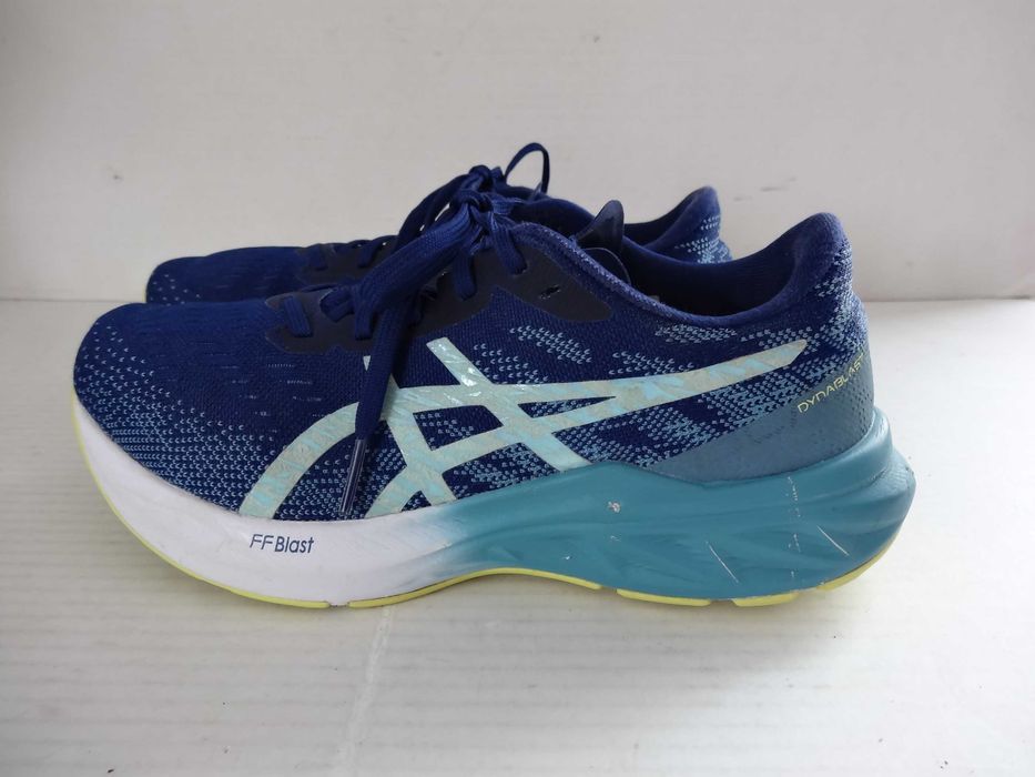 Buty ASICS DYNABLAST 3 roz 39,5 UNISEX Bieganie Sportowe
