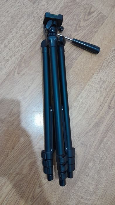 Statyw fotograficzny 144cm WT3130