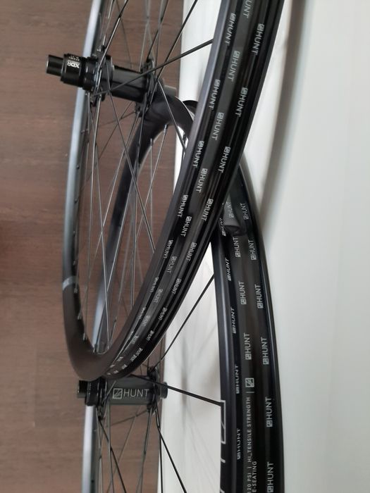 Rodas Hunt 4Season Allroad Disco XDR estrada, gravel12x100 e 142mm