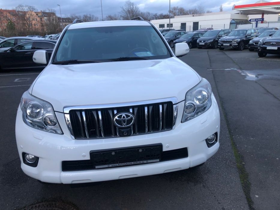 Toyota Land Cruiser 3.0 D-4D 60th Anniversary