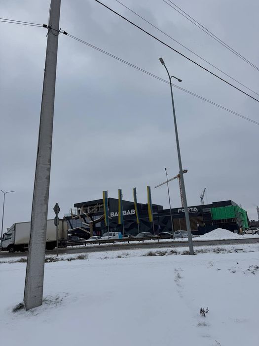 Пропонуємо до оренди сучасні комерційні приміщення біля ТЦ Баобаб, Ров