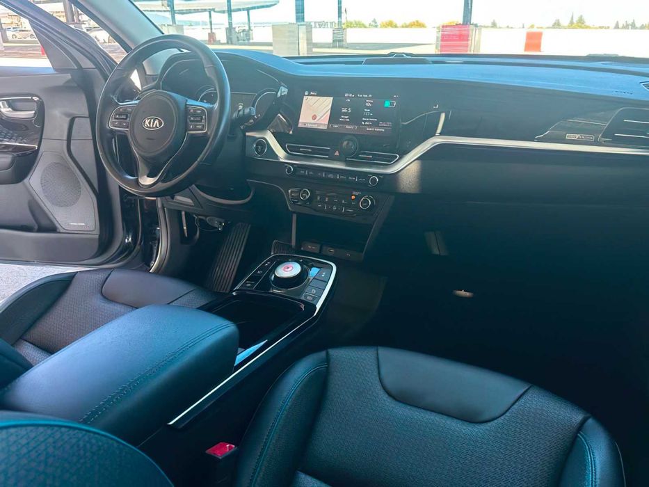 Kia Niro EV      2020