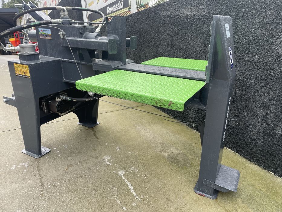 Rachador de lenha 25 ton.