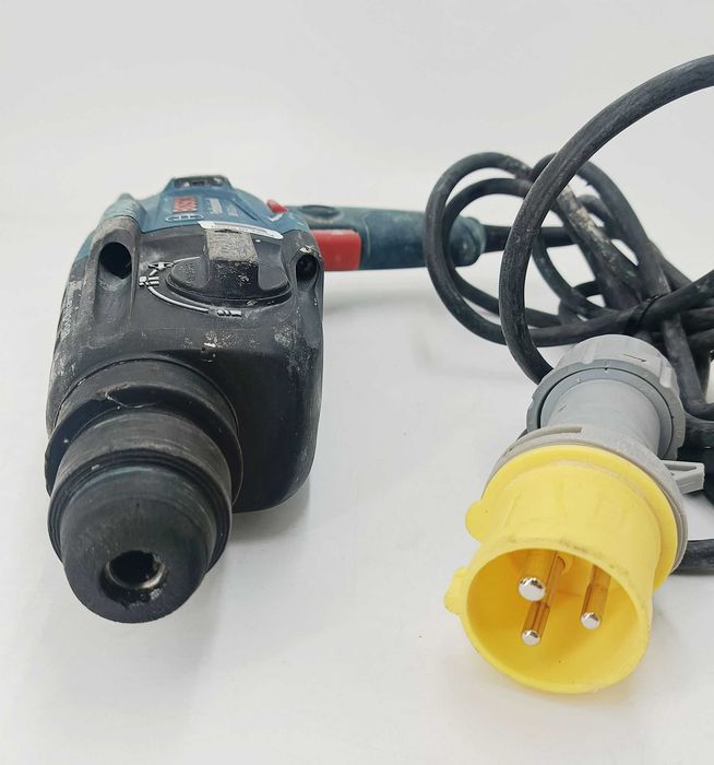 Młot udarowy bosch gbh 2 21 sds plus 720w 2j używany 110v
