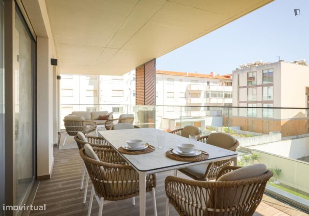 Apartamento com 2 quartos - localizado em Aveiro