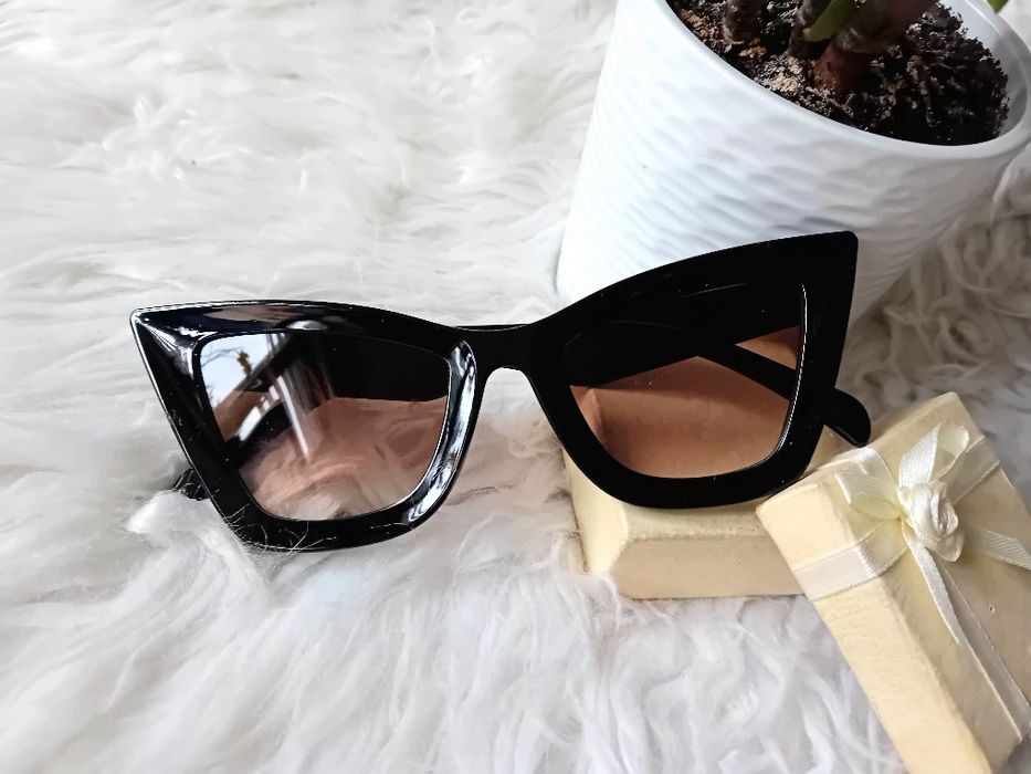 Nowe okulary przeciwsłoneczne damskie