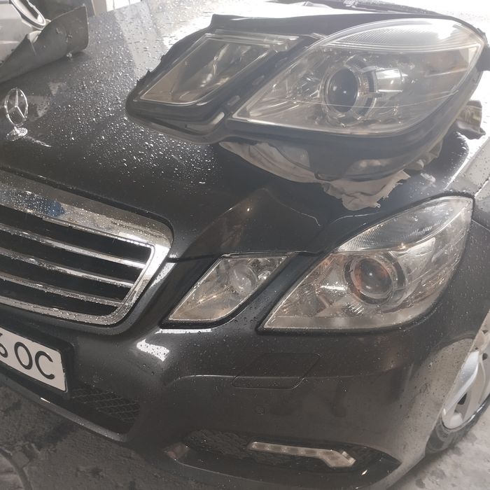 Фари Mercedes w212 в нормальному стані