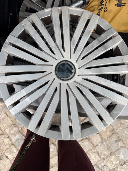 3 tampas para pneu Volkswagen 15
