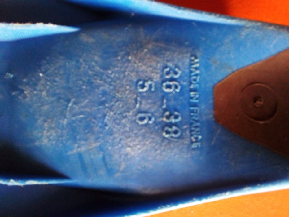 Barbatanas Beuchat 36-38 e Barbatanas Genéricas 41-44