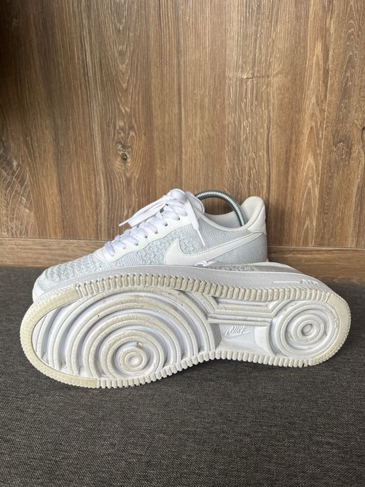 Чоловічі кросовки Nike Air Force Flyknit