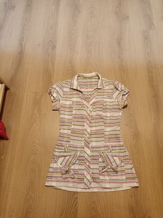 Віддам безкоштовно кардигани, футболки, блузи