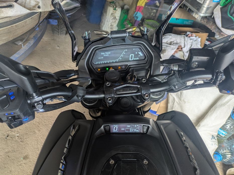 Мотоцик bajaj 400