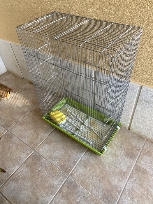 gaiola grande para passáro