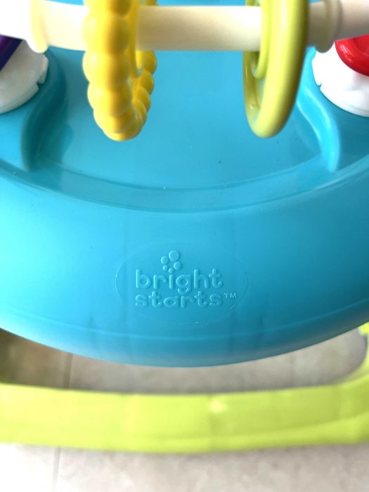 Bright Starts - Andador/Aranha Giggling Safari