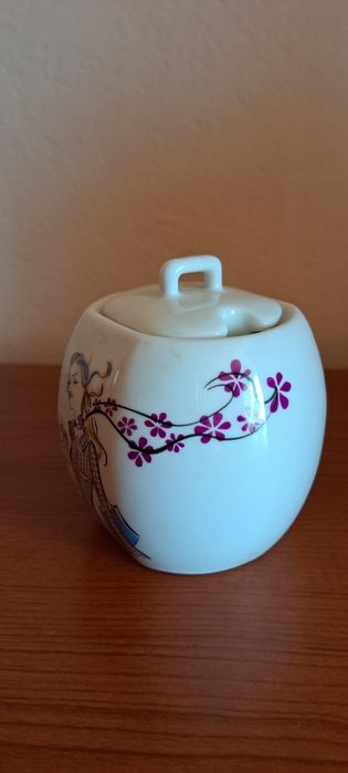 Cukierniczka z firmy Avon