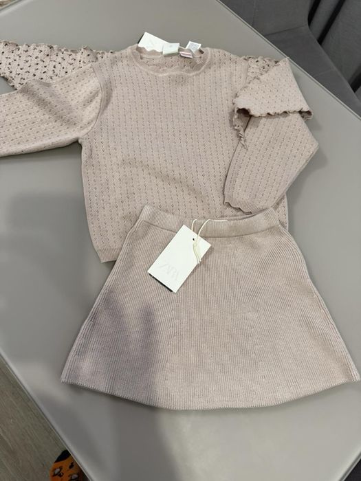 костюм Zara для дівчинки