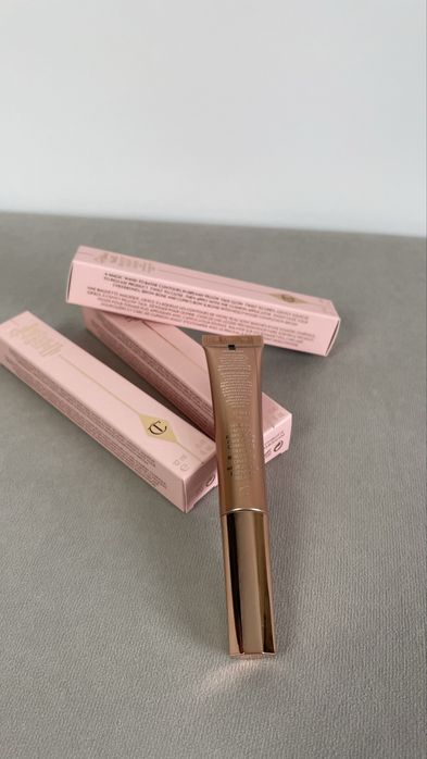Хайлайтер  Charlotte Tilbury Beauty Light Wand відтінок Pilow Talk