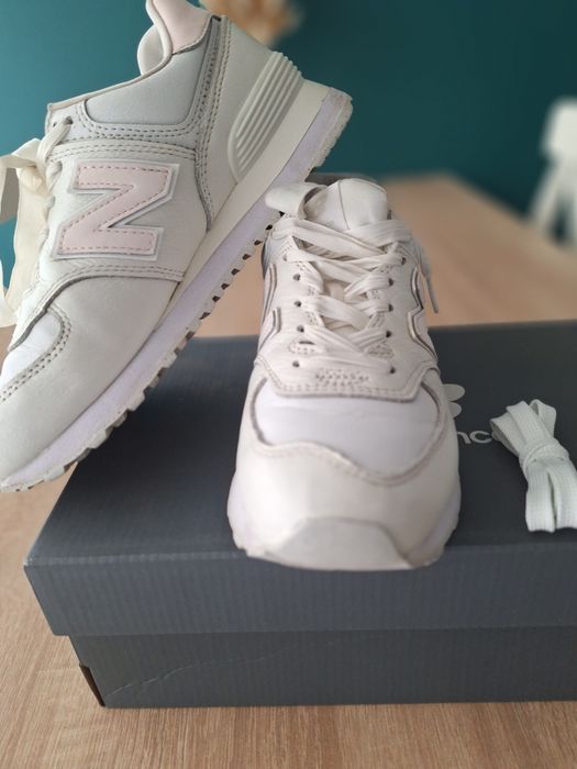 Damskie New Balance 574 (WL574FJ2) r. 37,5