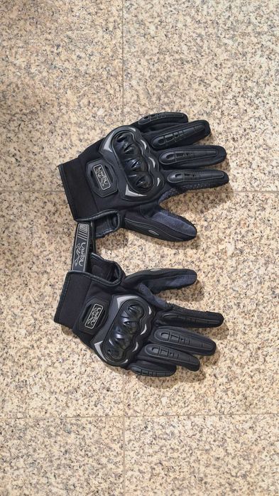 Luvas p/ mota ou bike